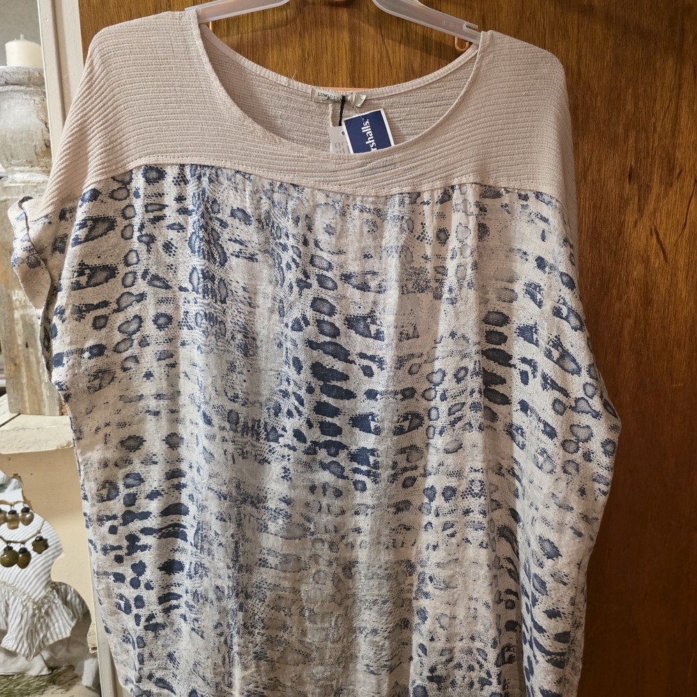 Avenue Blue and Cream Abstract Blouse